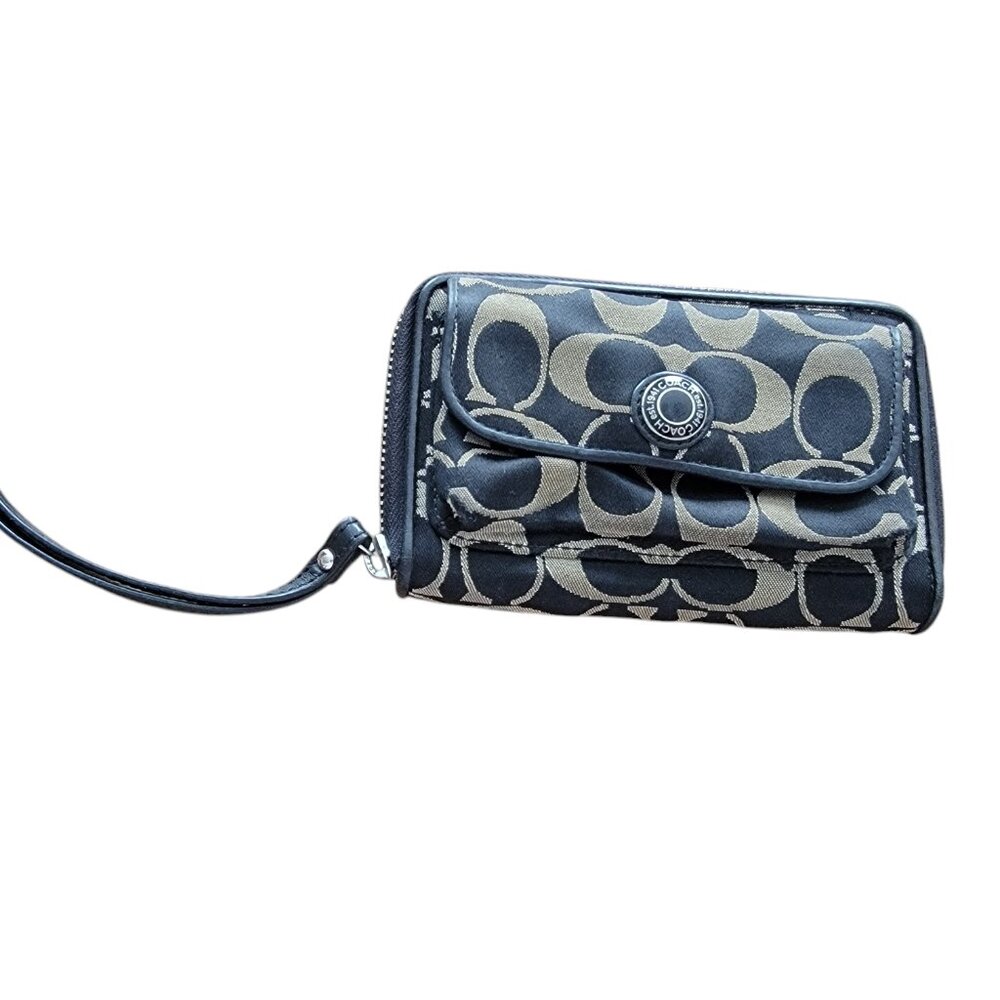 Coach Wallet Signature Jacquard Logo Print Wristlet/Clutch